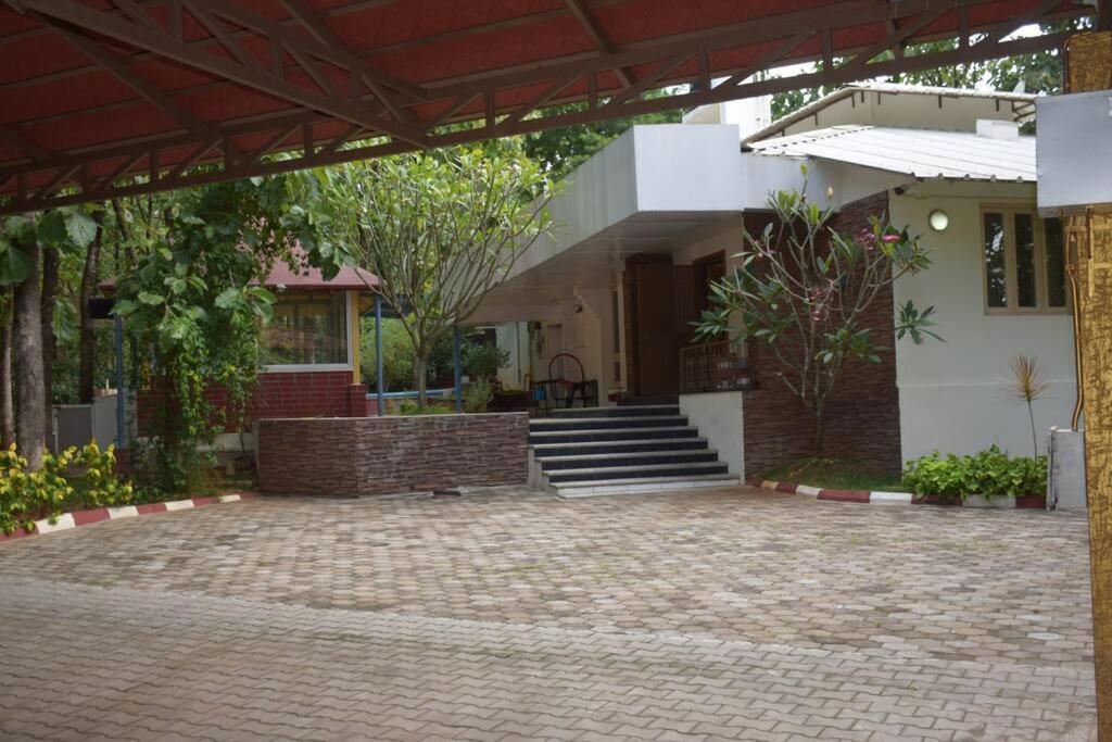 Villa Golden Castle Mysore Exterior foto