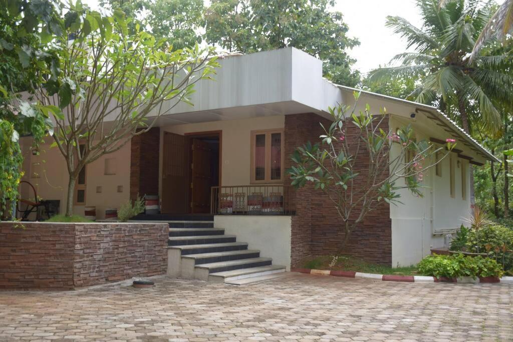 Villa Golden Castle Mysore Exterior foto